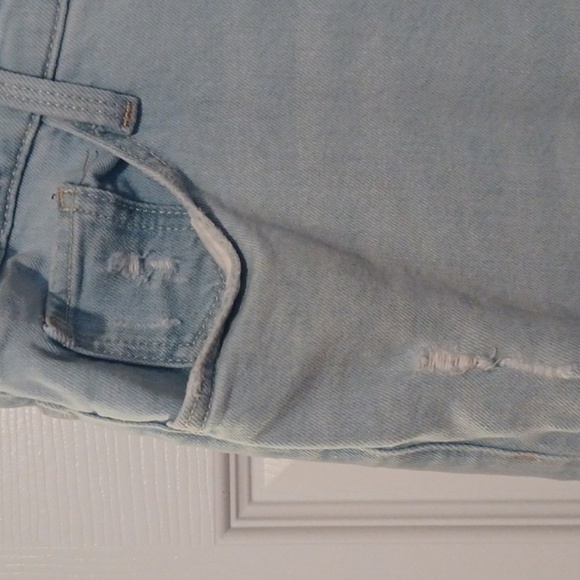 💙🏍Light Blue Women's Jeans Mid Rise - Picture 4 of 13